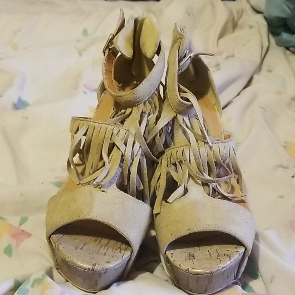 Open toed heels